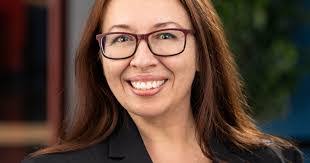 Tracee Auld's Instagram, Twitter & Facebook