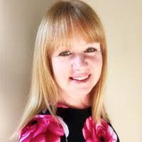 Karen Endsley's Instagram, Twitter & Facebook