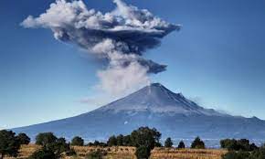El servicio geológico de estados unidos ha señalado 14 de los volcanes en estos estados como muy alta amenaza volcanes. p. Estos Son Los 8 Volcanes Mas Peligrosos De America Latina Verne Mexico El Pais