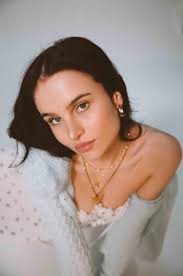 A Talk with Digital Influencer Evie Clark