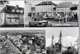 Neustrelitz, mecklenburgische seenplatte (kreis) 1 von 2 passenden hausbauangeboten: 2080 Neustrelitz Markt Schloss Haus Der Werktatigen Mecklenburg Strelitz Lkr Ansichtskarten Center Onlineshop
