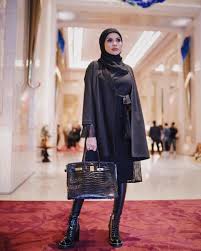 Nikita mirzani (born 17 march 1986) is an indonesian actress, model and host of television shows. Nikita Mirzani Biodata Profil Fakta Perjalanan Karir Dailysia