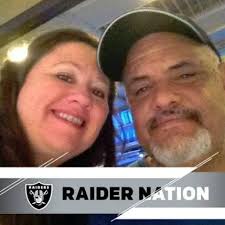 Cigar Sharing and Authenticity Discussion in Hawaii