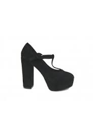 Per un look casual le ballerine o le sneakers da donna, in alternativa mocassini e zeppe, mule oppure flat, da portare con una gonna lunga per un look dallo spirito gipsy. Queen Helena Zm3151 Scarpe Donna Decollete T Bar Tacco 12 Nero