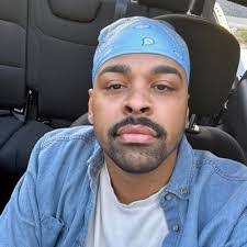 Brennan Lang's Instagram, Twitter & Facebook