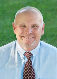 Doug Pritchett's Instagram, Twitter & Facebook