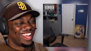 Tray 8 — Da Plugs Plug: тексты песен, клипы и концерты