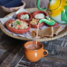 مساء الخير ثم عش حياتك فخورا بنفسك قويا لأجلك قنوعا بقلبك فالحياة لن تكون كما تريد دائما ㅤ ㅤ ㅤ by r7omh ㅤ chosen by rawasi ㅤ ا treats tea