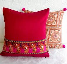 20 Colorful Pillow Cover Ideas With Bohemian Style Cushion Cover Designs Diy Cushion Covers Colorful Pillows
