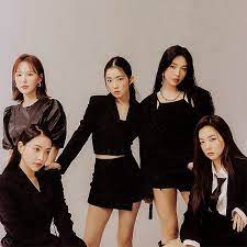 Leah maroney sweet and dreamy, these red velvet waffles make the perfect breakfast for a special day. Red Velvet Photos 135 Of 326 Last Fm