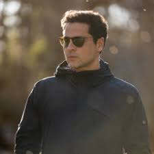 Listen to Kitty Girl (AS3 Version) by Trixie Mattel in Trixie Mattel:  Moving Parts (The Acoustic Soundtrack) playlist online for free