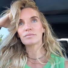 I'm looking for some hunter shows where my niece can show. She's not super  beginner, but jumps need.to stay around the 18in mark because of the horse.  Anyone have a show where