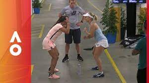 Daria Gavrilova And Daria Kasatkina S Unorthodox Warmup Australian Open 2018 Youtube