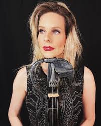 Shelley Rosenberg's Instagram, Twitter & Facebook