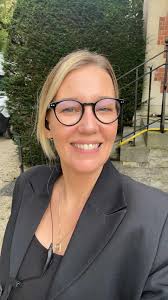 Stuck Together (2021)