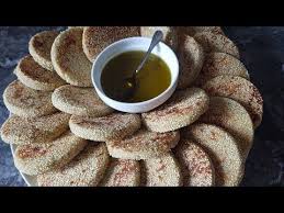 حريشات الشعير من الذ مايكون صحيين وساهلين في التحضير Youtube In 2020 Food And Drink Food Desserts