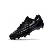 Billig 2017 Nike Flyknit Tiempo Legend Vii Fg Herr Svart Fotbollsskor Nike Flyknit Nike Flyknit