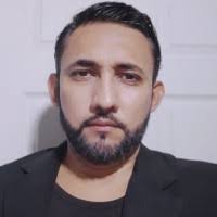 800+ perfiles de «Danilo»