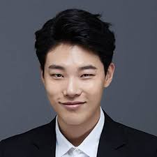 Ryu jun yeol is a south korean actor. Did Park Bo Gum Not Wish Ryu Jun Yeol On His Birthday