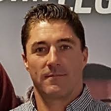 Rob Starr's Instagram, Twitter & Facebook