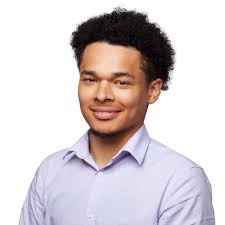 🇧🇲 🇬🇧 🇺🇸 We're thrilled to launch the fourth edition of our summer  intern program. A big welcome to our five exceptional students who will get  valuable insights across lines of business