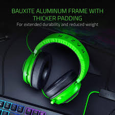 Razer Hammerhead Pro In Ear Pc And Music Headset Razer Kraken Gaming Headset Lightweight Aluminum Frame Retractable Noise Isolating Microphone In 2020 Razer Headset Gaming Headset