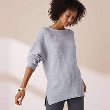 Pair them with blue cropped straight leg jeans and a pair of black ballet flats. 10 Best Oversized Sweaters Sweaters Gray Tunic Sweater Tunic Sweater