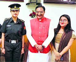 Education minister ramesh pokhriyal admitted to aiims. Former Cm Pokhriyal S Daughter Joins Army