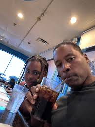 Melvin Tenner (@mr_tenner) • Instagram photos and videos