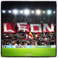 Il club atlético independiente, noto più semplicemente come independiente, è una società polisportiva argentina con sede ad avellaneda, nella parte sud della grande buenos aires. Pin Auf Futbol