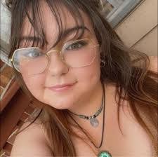 Brooke Madison's Instagram, Twitter & Facebook