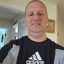 I turn 32 today! 22 truly feels like a different life. Here's to a better  decade ahead🙏