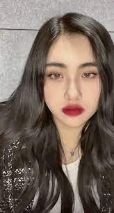 Lead rapper, sub vocalist, 174 cm youtu.be/z3ra7bi5fum. Aisha Everglow In 2021 Aisha