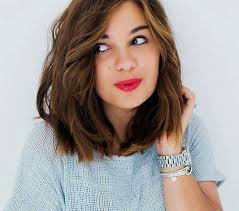 For Girls Thick Cute Medium Short Haircuts Medium Short Haircuts Thick Hair Styles Messy Curly Hair