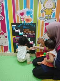 Aktiviti untuk kanak kanak mp3 & mp4. Aktiviti Taska Umur 1 Tahun