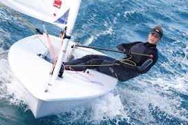 Belgium / laser radial class. Emma Plasschaert Zeilt Van Vierde Naar Tweede Plaats Op Wk De Standaard Mobile