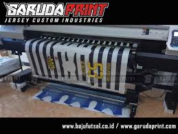 Oleh karenanya anda bisa pakai foto yang akan kita berikan untuk update status, beckground serta medsos kalian. Desain Baju Bola Sendiri Online Terpercaya Garuda Print