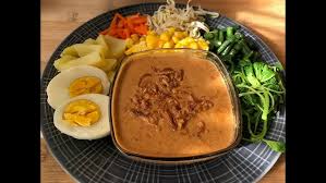 Tombak pencari ikan artikel ini adalah revisi yang ketiga yamg dikarenakan ada perubahan teknik pembuatannya. Pical Padang Pecel Sayur Gado Gado Cara Membuat Kuah Pical Resep Bumbu Pical Kuah Pecel Youtube