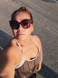 Muy buenos días mis amigos del grupo,feliz ombligo de la semana  ¡bendiciones! desde Tabasco.