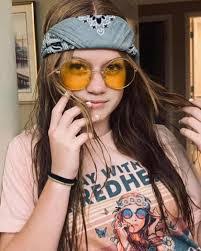 Jeanne Ferguson's Instagram, Twitter & Facebook