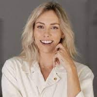 Carly Cobble's Instagram, Twitter & Facebook