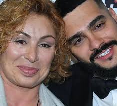 Имеет еврейские и татарские корни. Kak Vyglyadela V Molodosti Mama Timati Simona Yunusova Veasy
