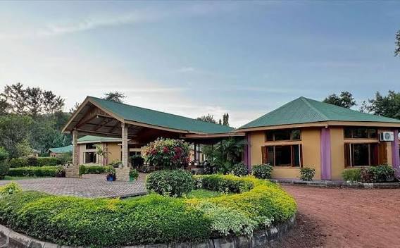 THE GREEN PARROT CAMPSITE & LODGE - Campground Reviews (Mto wa Mbu,  Tanzania)