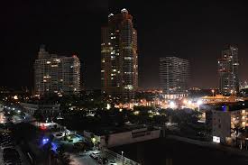 South beach's collins avenue is dotted with fabulous nightclubs such as liv, mynt, wall lounge, basement, and many others, where rubbing shoulders with celebrities is the norm. 815 B Balcony View Of City At Night Picture Of Hilton Bentley Miami South Beach Miami Beach Tripadvisor