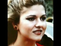 Xumar Qedimova Pesman Olacagsan Gunun Birinde 3gp Mp4 Mp3 Flv Indir