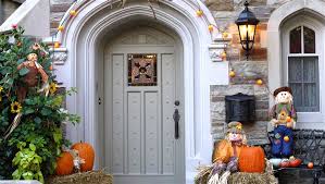 Dress up your home with halloween decorations from hallmark. Cheap Places To Shop For Halloween Home Decor