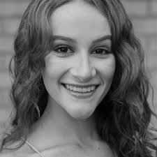 Tonya Hamm's Instagram, Twitter & Facebook