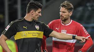 Diese seite enthält eine komplette übersicht aller absolvierten und bereits terminierten spiele sowie die saisonbilanz des vereins vfb stuttgart in der saison gesamtstatistik aktuelle saison. Aufstellungen Fix So Spielen Der Vfb Stuttgart Und Hannover 96 Zum Zweitliga Start Sportbuzzer De