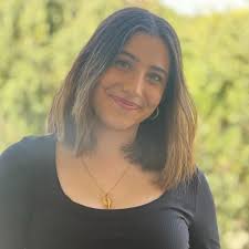 Last month I wrapped up my internship experience with SiriusXM NFL Radio  and there are not enough words to express how much it meant to me!  Throughout the semester I was able