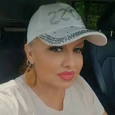 Manuela Mendez (@manuela.mendez35)